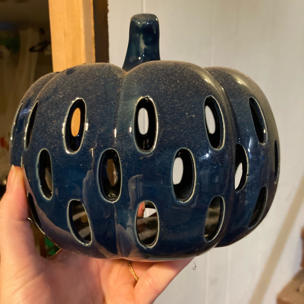 Pretty navy ceramic pumpkin
